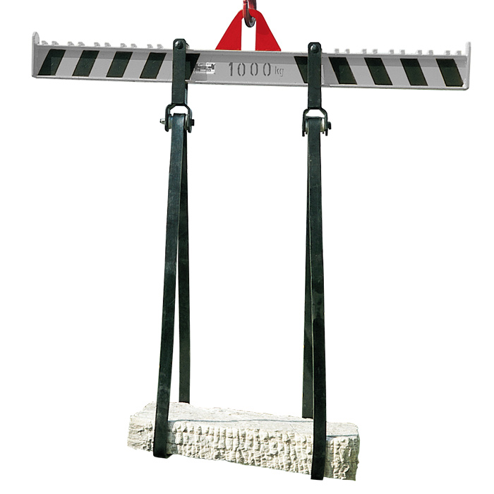 Turning lifting beam with fired suspension eye as a single suspension point