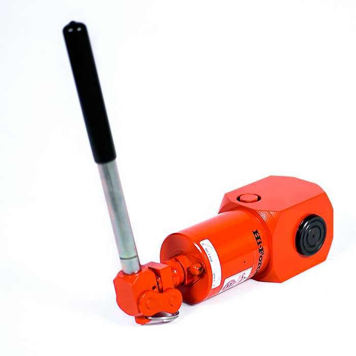 Compact jacks - solid piston - type JCS